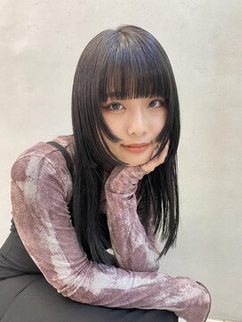 キピ(KIPI) 【ユリナ】黒髪ロング×ステップカット