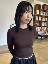 ヘアーアイストゥーレ(HAIR ICI TRE)&nbsp;マッシュバングミディアムレイヤーブリーチなしラベンダー　桜桃