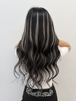 ロサ ファイブヘアー(Rosa..5Hair)&nbsp;黒髪から映える可愛さ！シルバーハイライト！