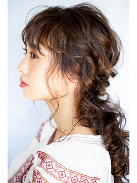 静岡/清水 お呼ばれヘアセット × 大人の赤味メイク