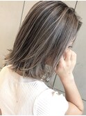 『D'na』グレージュバレイヤージュ　　外ハネボブ　清水