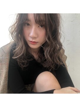 キャピタル(CAPITAL) スモーキーベージュ×ミディアム