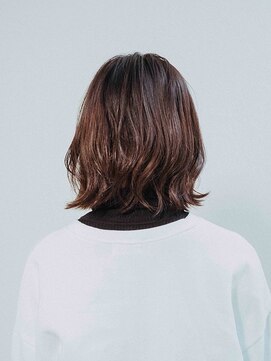 イコール バイ プロデュース 町田駅前店(equal by Produce) ミディボブ［町田／町田駅］［学割U24］