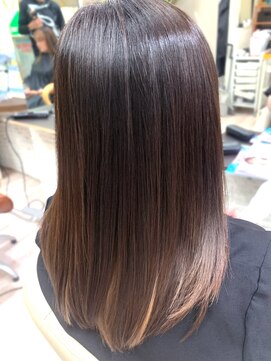 デザイナーズ ファクトリー(Designer's Factory) 酸熱トリートメント　セミロングヘア