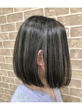 ルノン(LUNON) 『白髪ぼかしハイライト』グレージュカラー