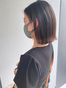 モルニ(MORNI) 髪質改善_マロンベージュ Aラインボブ かきあげ