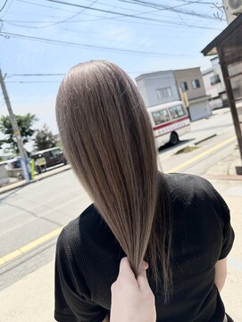 ネバーランド(NEVERLAND) シルバーとベージュの間カラー