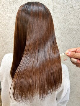 ガーディナ(Gardina) 髪質改善　艶髪ストレート　レッドブラウン