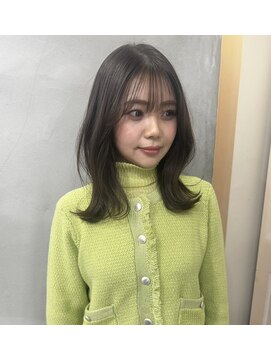 ヴィクサス ザ ベイ(VIXUS the bay) 《山口祐子》ミディアムロング/柔らかさのあるグレージュ