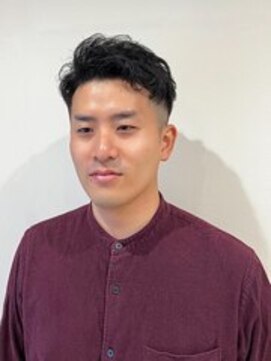 トロープバイロロン(TROPE by LORONG) メンズスタイル ツーブロック 立ち上げショート スキンフェード