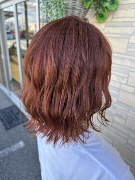 アブティール(ABOUTIR) ウェーブ×オレンジカラー