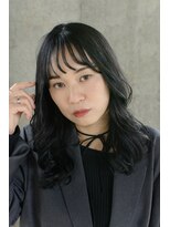 スリーヌーン(THREE noon)&nbsp;暗髪　大人ラフウェーブ