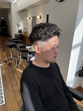 ザデイトウキョウ 表参道 青山(THE DAY TOKYO) スキンフェード/メンズカット