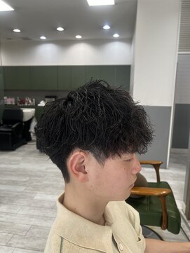 ヘアーアンドビューティー ザ ビー(Hair & Beauty the B) ◎ツイストスパイラルパーマ / 骨格矯正