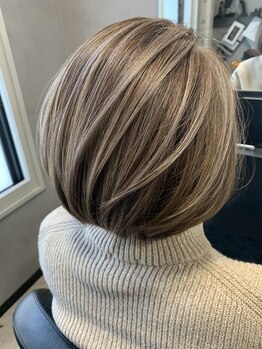 ＜未体験の特別な空間がここに＞全室個室で"あなたのための空間"をご提供。"髪も心も"満たされる本格サロン