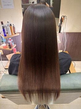 ナウラス(nauras)の写真/憧れのサラサラ髪へ！髪質改善酸性ストレートで手触りもダメージケアも◎。