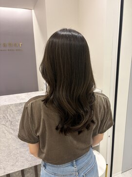 エレノア アネックス銀座(Eleanor) レイヤーカット×オリーブグレージュ