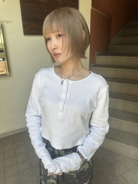 コレットヘアー ザモリオカ(Colette HAIR the MORIOKA) milktea beige×short layer
