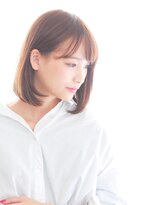 ヘアーサロン ラフリジー(Loufreasy)&nbsp;【イルミナカラー】× 耳かけボブ