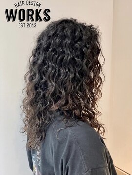 ワークス ヘアデザイン(WORKS HAIR DESIGN) 外国人風ルーズスパイラルパーマ