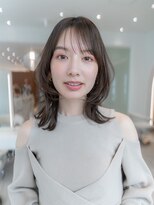 ハバナ 新宿(HAVANA)&nbsp;20代30代/斜めバング/グレージュカラー/ミディアムレイヤー