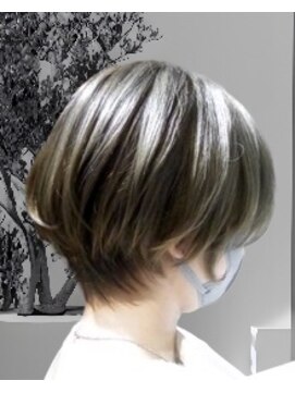 フロットサロン(Flott salon) マッシュショートXオリーブグレー