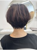 後ろ姿が可愛い大人ショート