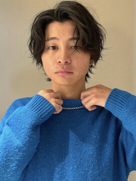 ノラ ギンザ(NORA GINZA) キメすぎない束感/メンズヘア/センターパート/ニュアンスパーマ