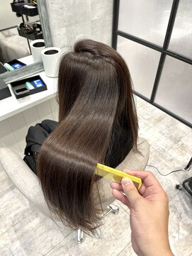 イーズ バイ インス(Yeeee.s by INCE) 白髪ぼかし/脱白髪染め/脱白髪染めハイライト/透明感