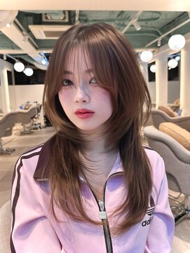 マインバイアフロートギンザ(MYNE by AFLOAT GINZA) レイヤーカット/ハッシュカット/ハイレイヤー/ウルフカット