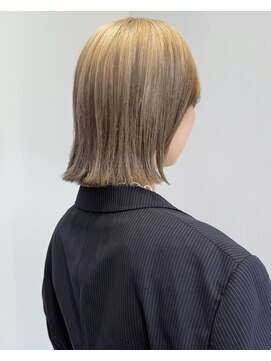 ビューシンサイバシ(VIEW SHINSAIBASHI) デザインカラーで作るトレンドボブ10代20代30代