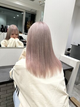 カラ 京都河原町(Kala) ホワイトグレージュ