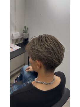 メンズサロン キング 高槻店(Men’s salon K!ng) 波巻きツイストスパイラルパーマ/フェザーパーマ/眉毛/メンズ