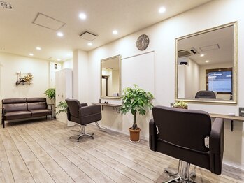 アン(un)の写真/本格的な髪質改善サロンで、髪のお悩みを解決に導く！プライベートサロンで癒しのひと時を…♪