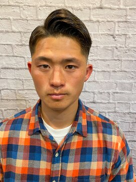 銀座マツナガ 新宿野村ビル店 七三分けスキンフェード