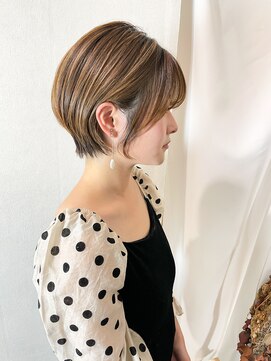 プラグ バイ ネオリーブ(plug by neolive) ショコラベージュ  ショート ボブ 20代30代40代　N