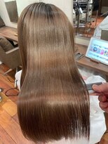 キュア 表参道(CURE)&nbsp;黒髪/グレージュカラー/ココアベージュ/ヘルシーロング[表参道]