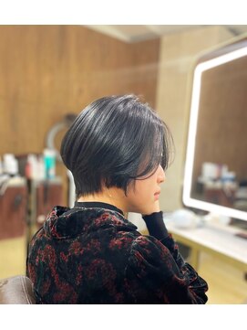 ヘアーサロン タカヒロ(Hair Salon TAKAHIRO) ハンサムショート