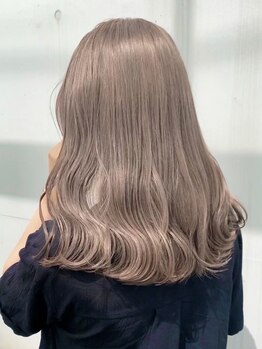 ヘア デザイン ヴェルダ(hair design Verda)の写真/池袋東口すぐ【ハイクオリティ×ロープライス】カット+カラー¥8000～！リピーター続出のVerdaにおまかせ☆