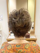 フリージア(freesia)&nbsp;30代40代50代/大人ショート/ハイライト/白髪ぼかし