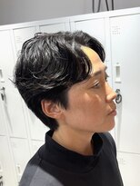 ラヴィズムバイフィフス(LUVISM by fifth) センターパート毛流れニュアンスパーマカルマパーマ/新潟駅