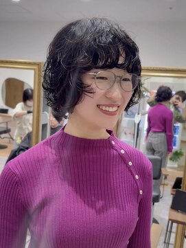 サーカス 町田(circus) [新型分け目なしショートボブパーマ]