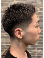 ミリオンバックス 御徒町店(Million Backs)&nbsp;ローフェード<理容室>[メンズ/眉毛/バーバー/御徒町]