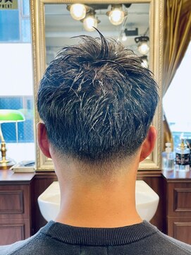 グレイスフルバーバーロンドン 大宮店(Graceful Barber London) 【30代 男性】ロンドンツーブロショート(大宮/バーバー)