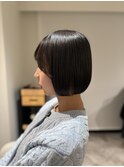 20代30代40代◎上品な艶とシルエットのシルキーラインボブ