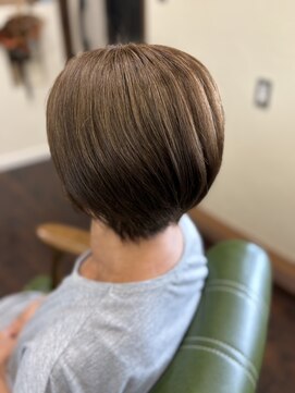 ヘアアートマール(Hair Art marl) まとまりショート