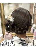 サイド編み込みサイド寄せシニヨン