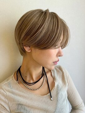 パトゥ 京都四条烏丸(patou) ゴールドベージュ