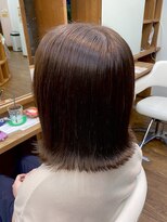 アイズヌーボー(I's NUBOU)&nbsp;ブランドベージュ/透明感カラー/ツヤ感カラー/外ハネボブ