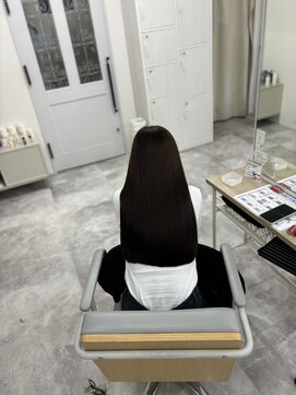 アチェロ(Acero.) 艶髪ストレート